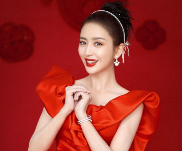 Tong Liya denies marrying senior CCP official