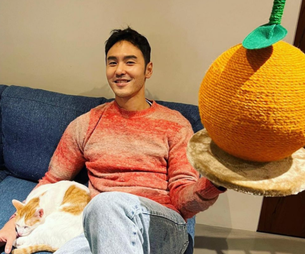 Ethan Ruan announces new romance