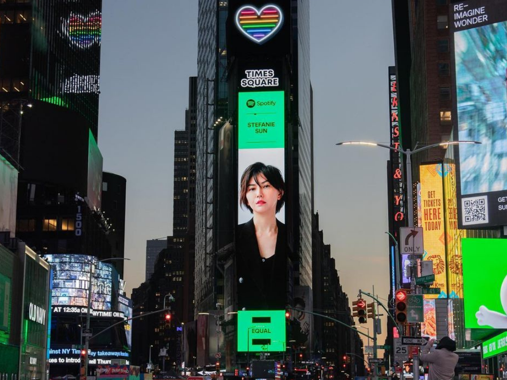 Stefanie Sun elated over appearing on NY Times Square billboard