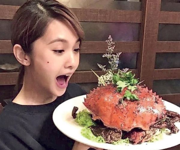 Rainie Yang angered Taiwanese netizens with seafood comment
