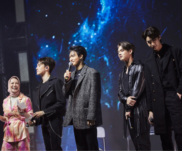 Bright, Win, Dew and Nani entertained fans in Malaysia