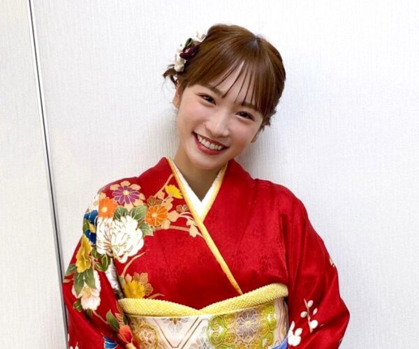 Rina Kawaei announces second pregnancy