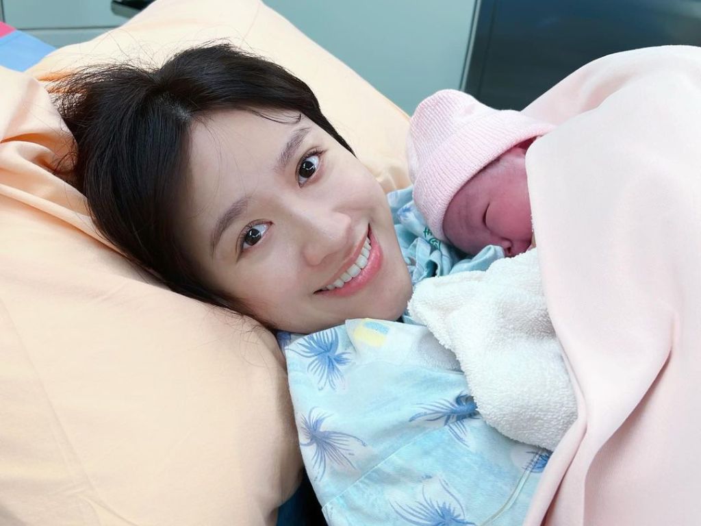 Sandy Wu announces baby’s birth