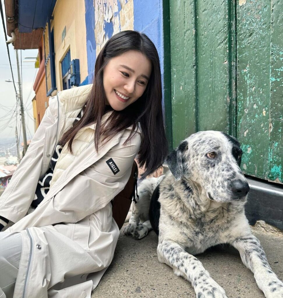 Priscilla Wong releases third book about her travels | theHive.Asia Priscilla Wong releases third book about her travels, celeb asia, priscilla wong, theHive.Asia, Snapinsta.app 343572578 223338493651689 6641245293076681504 n 1080