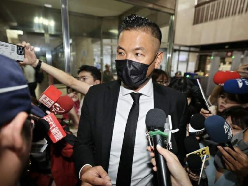 Blackie Chen spent an hour at Prosecutor’s Office