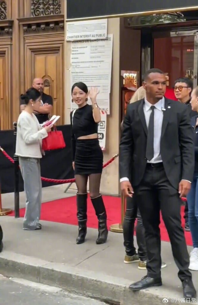 Zhang Jiani in trouble for watching BLACKPINK Lisa’s Crazy Horse show? | theHive.Asia Zhang Jiani in trouble for watching BLACKPINK Lisa’s Crazy Horse show?, blackpink, celeb asia, Jenny Zhang, lisa manoban, zhang jiani, theHive.Asia, nrtBAldIz5Zk4hMzEOidHpgm77xkLz 0SdpN7knaTe4