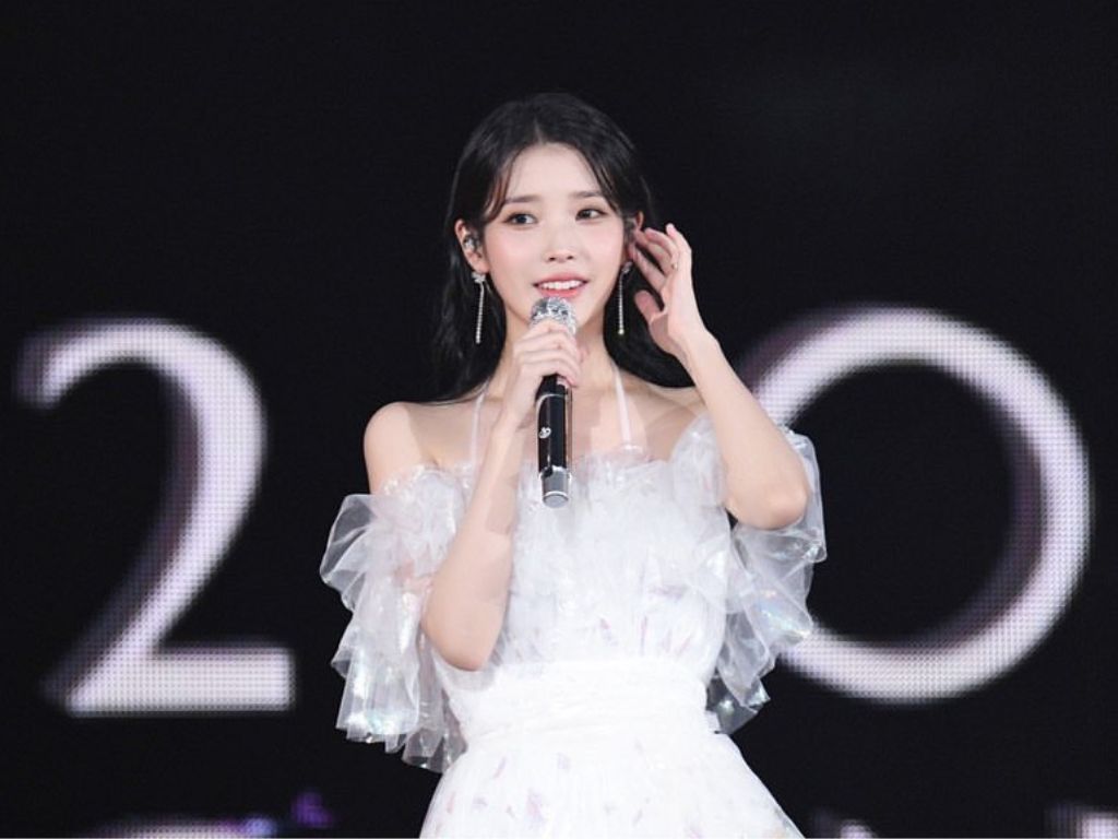 Korean darling IU is coming to Malaysia!