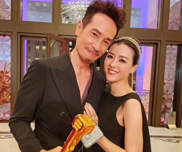 Moses Chan cherishes accepting award from his wife