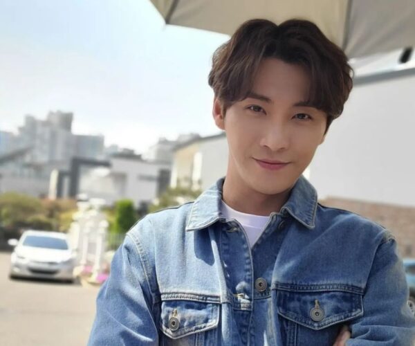 Song Seung-hyun confirms engagement rumour