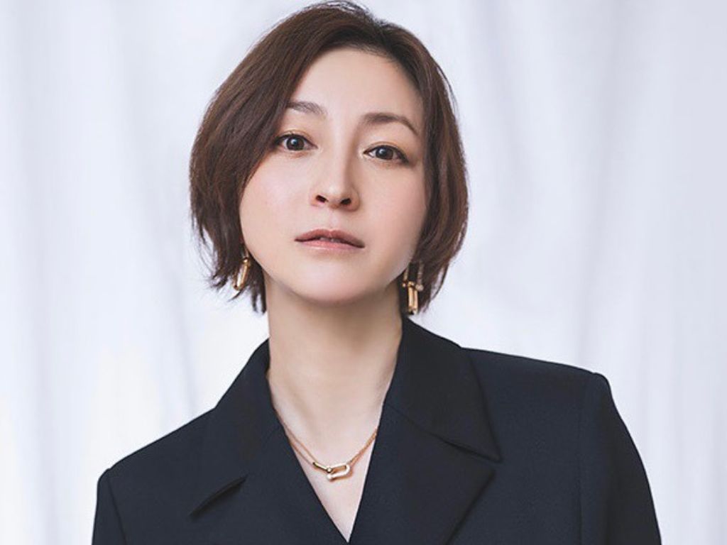 Ryoko Hirosue and old agency part ways