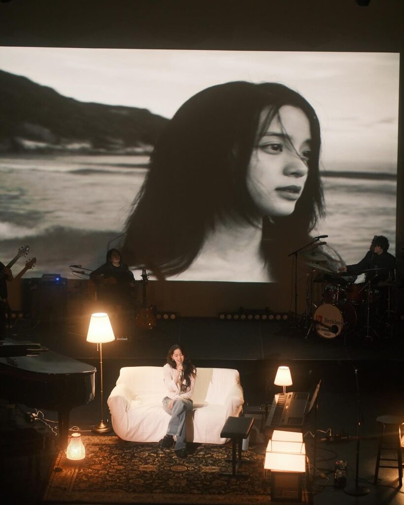 Nana Ouyang held graduation concert at Berklee, celeb asia, nana ouyang, theHive.Asia, 441026291 18431765113034320 5058681382946265645 n