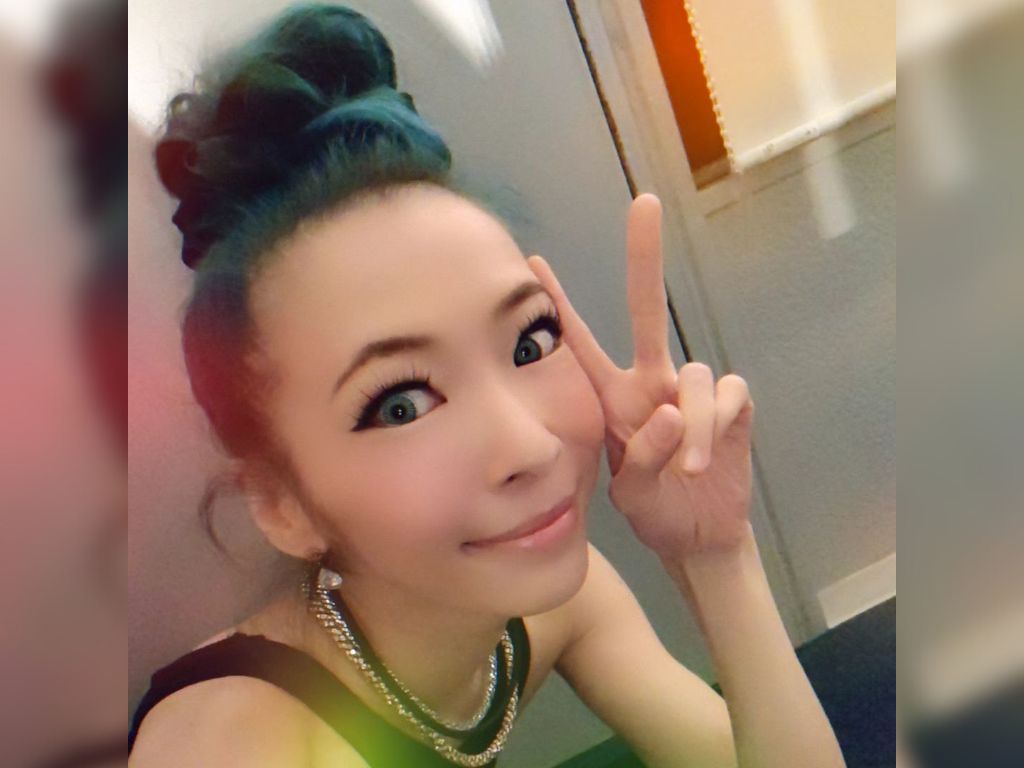 Makiyo admits the reason for her failed marriage