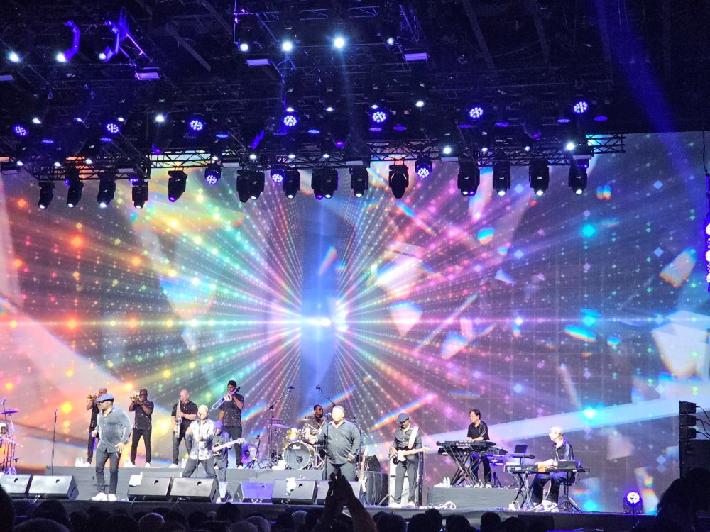 Earth, Wind & Fire Experience brings Motown magic to Kuala Lumpur! | theHive.Asia Earth, Wind & Fire Experience brings Motown magic to Kuala Lumpur!, Al McKay's Allstars, celeb, concert, Earth, music, news, theHive.Asia, 6