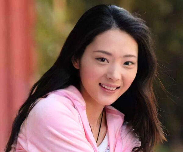 “Legend of Zhen Huan” actress in hot water for admitting to DUI on live stream