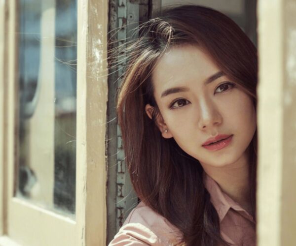Stephy Qi admits to “too much Botox” for changed appearance