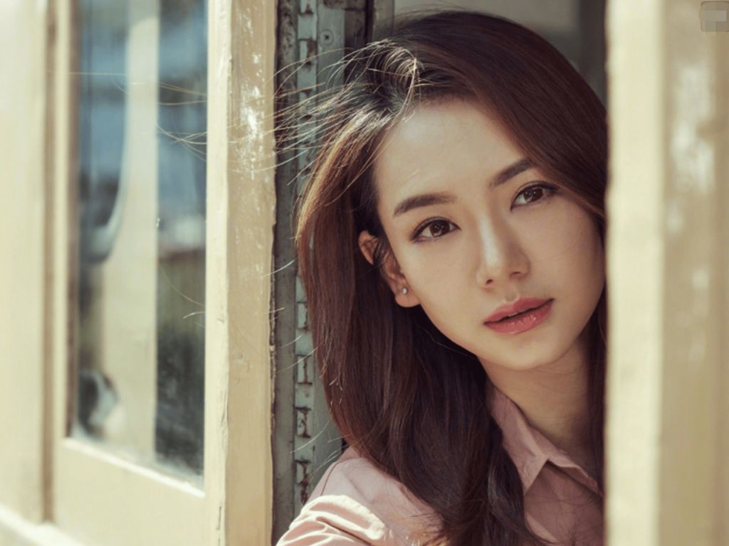 Stephy Qi admits to “too much Botox” for changed appearance