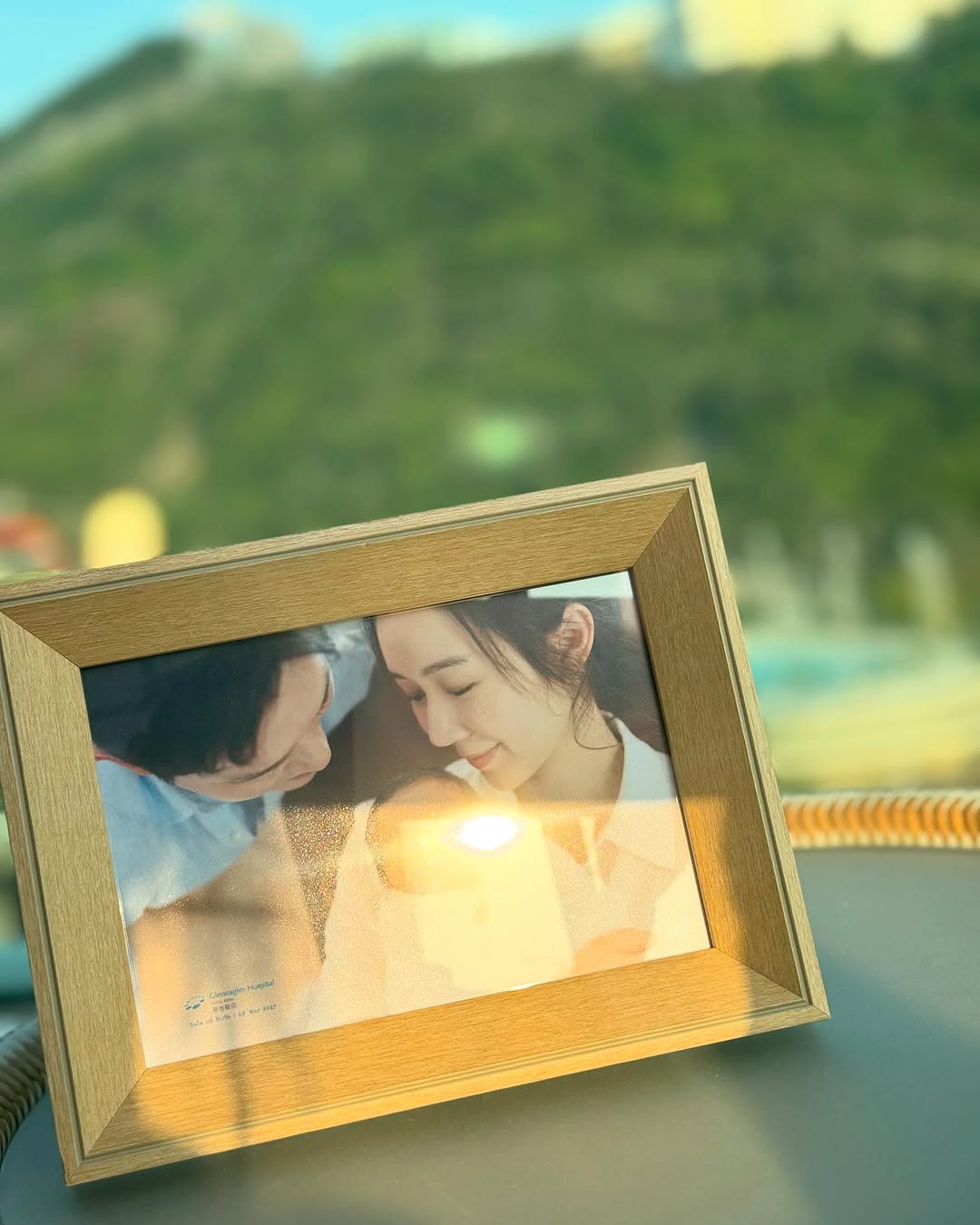 Louisa Mak welcomes first child with husband Keith Shing, celeb asia, keith shing, louisa mak, theHive.Asia, 爸媽會與你一起成長，願你堅強勇敢，面對風雨、擁抱陽光 To the wonderful team at GleneaglesHospitalHongKong thank you for being our cheerleaders and for providing the best care during this life changing journey 港怡醫院1