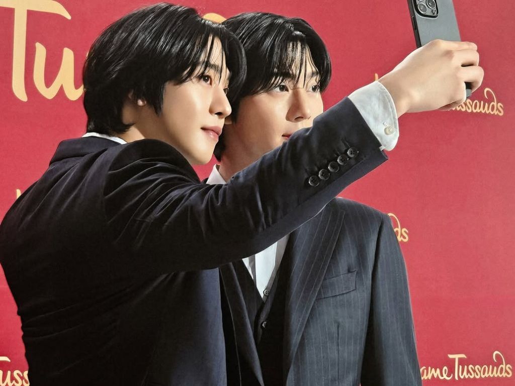 Ahn Hyo Seop’s wax figure makes debut at Madame Tussauds Hong Kong