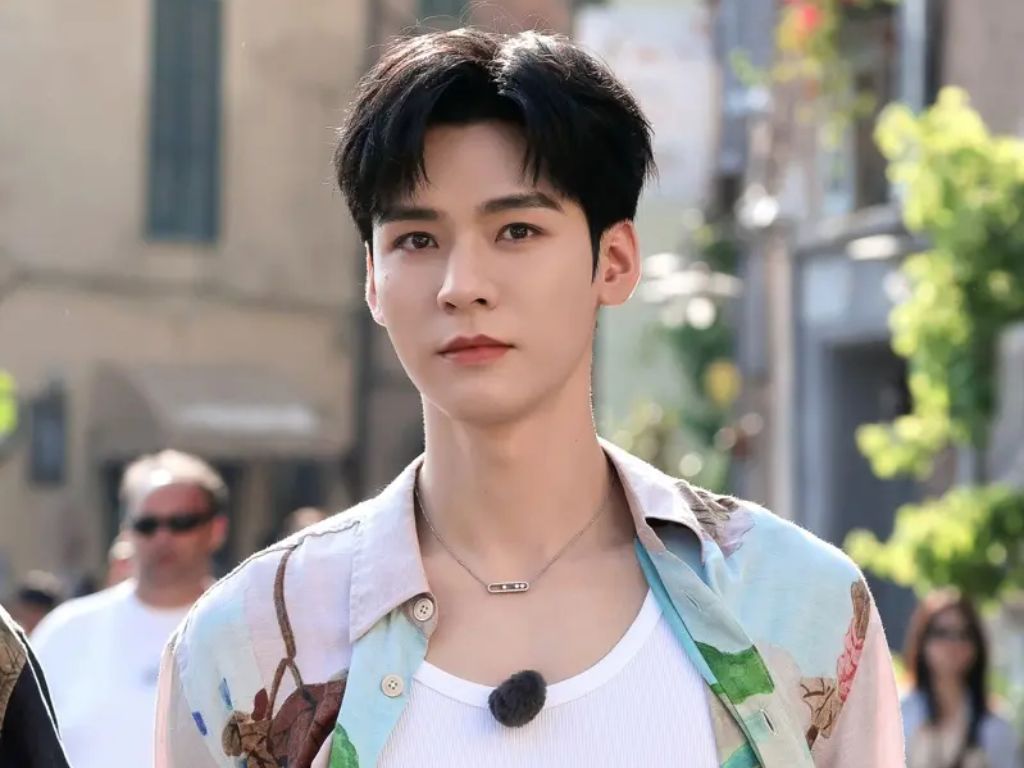 Fans slammed Gong Jun’s management over his minor injury