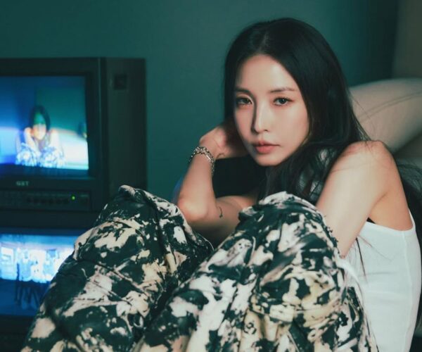 BoA cancels upcoming concert due to knee injury