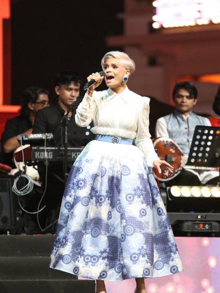 Bunga Citra Lestari to perform in Malaysia in September | theHive.Asia Bunga Citra Lestari to perform in Malaysia in September, news, BCL, bunga citra lestari, celeb, concert, Jaclyn Victor, music, theHive.Asia, SnapInsta.to 518616457 18136131238418605 1853038814739877847 n