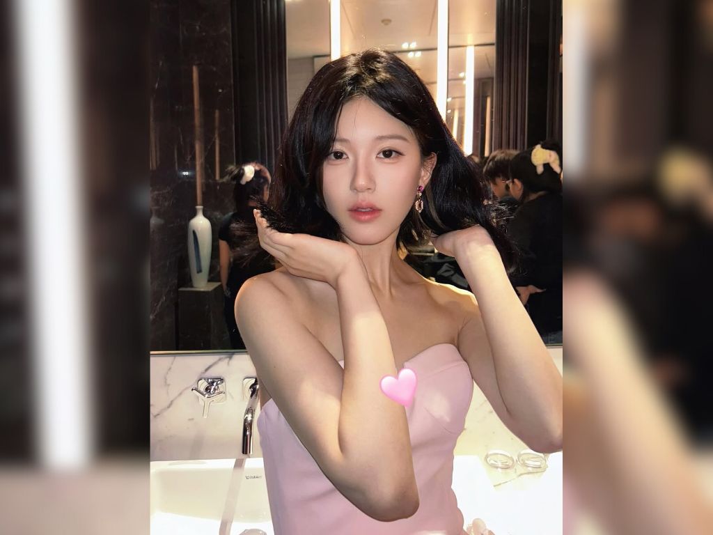 Zhao Lusi rumoured to have ended contract with agency