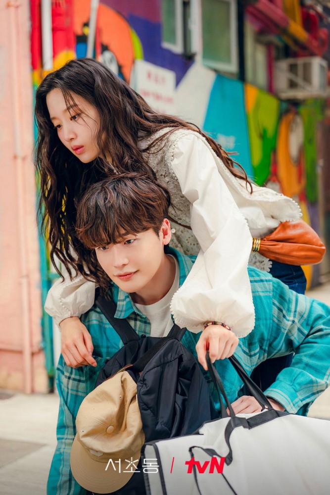 Lee Jong-suk and Moon Ga-young are coming to KL | theHive.Asia Lee Jong-suk and Moon Ga-young are coming to KL, lee jong-suk, celeb, k-drama, moon ga-young, news, tvn, theHive.Asia, LATC PR Still 1