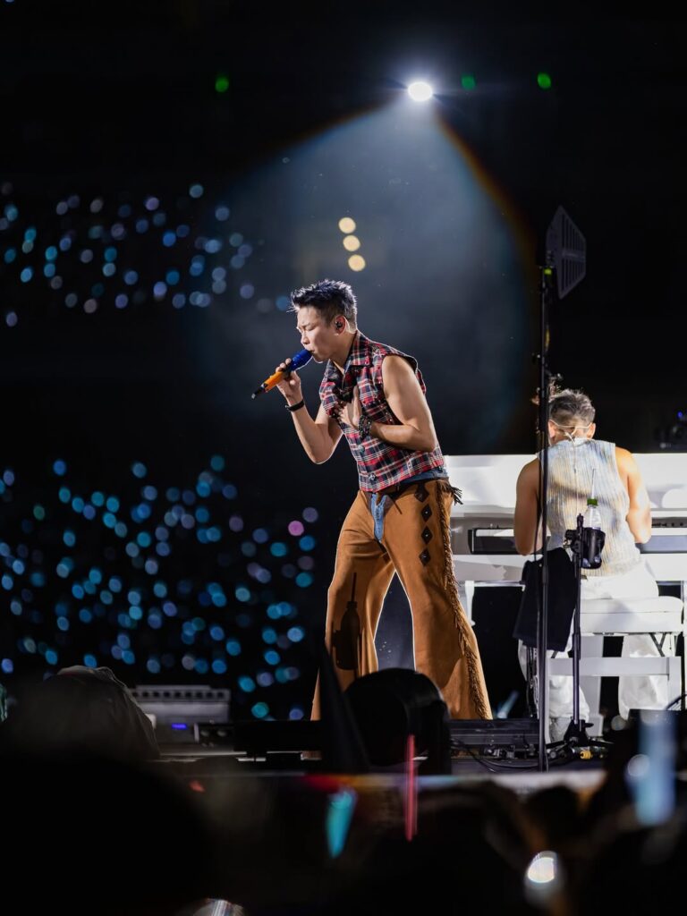 David Tao adds another night to his Malaysian concert, news, celeb, concert, david tao, music, theHive.Asia, SnapInsta.to 534933363 18520163053028355 6607517153134215829 n