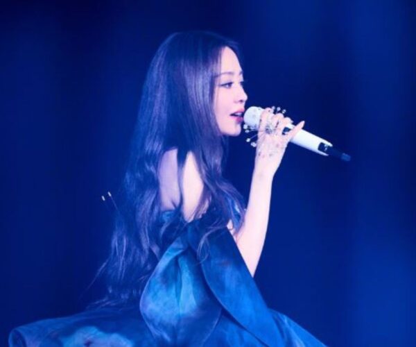 Jane Zhang shows shocking toll on body and mind while on tour