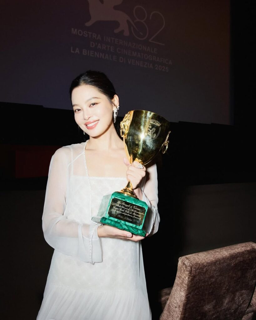 Xin Zhilei’s acting free tripled since Best Actress win? | theHive.Asia Xin Zhilei’s acting free tripled since Best Actress win?, celeb asia, Xin Zhilei, theHive.Asia, SnapInsta.to 543035523 18327270427224251 7295860293338099082 n1 1