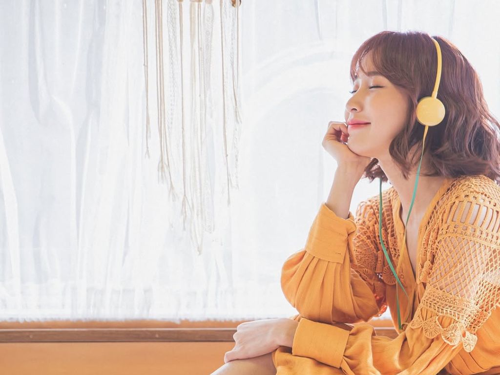 Crayon Pop’s ChoA is pregnant with twins