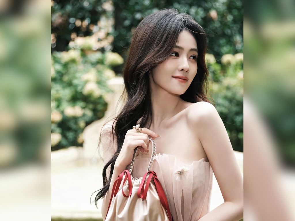 Bai Lu says mysterious illness caused her drastic weight loss