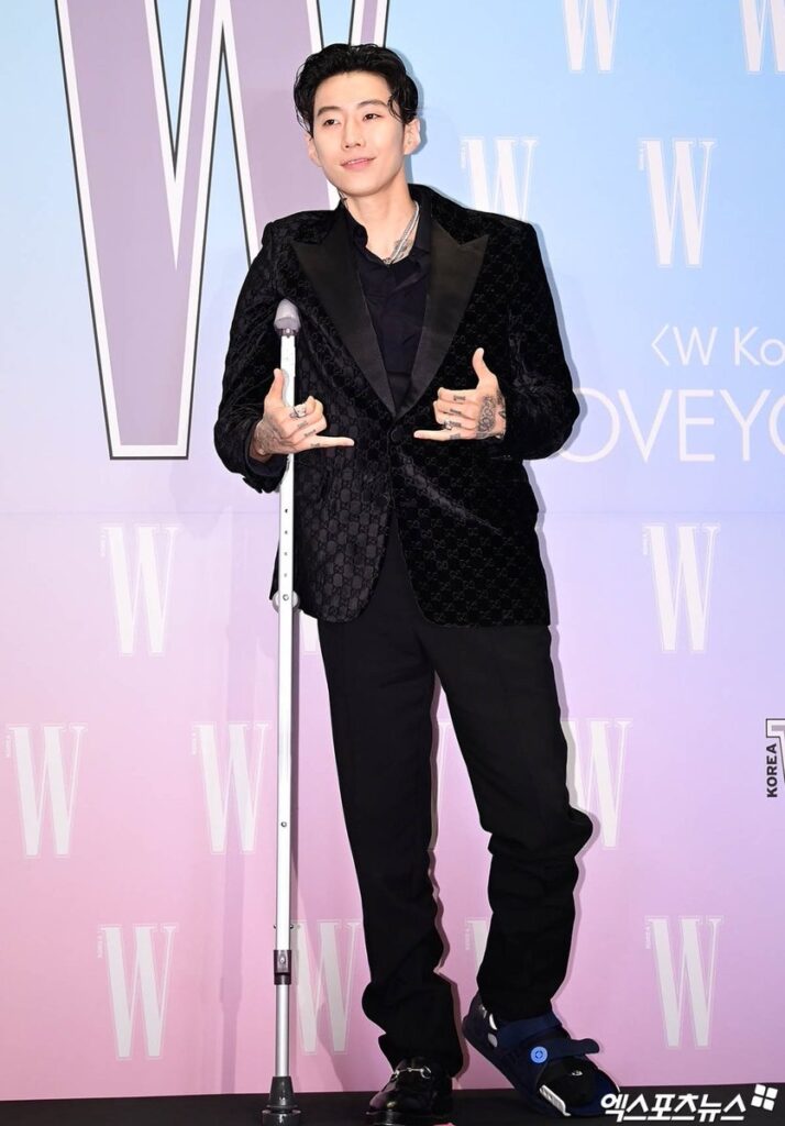 Jay Park apologises for “Mommae” performance at breast cancer awareness event | theHive.Asia Jay Park apologises for “Mommae” performance at breast cancer awareness event, jay park, celeb asia, theHive.Asia, G3SmckdXAAABVVo