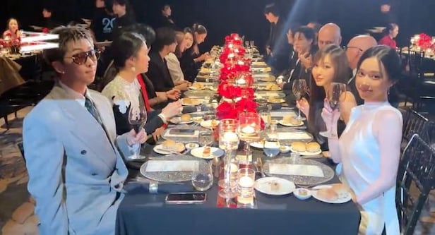 Jay Park apologises for “Mommae” performance at breast cancer awareness event | theHive.Asia Jay Park apologises for “Mommae” performance at breast cancer awareness event, jay park, celeb asia, theHive.Asia, ONYMW27XXJVUXHFKMV3UA6TBKY