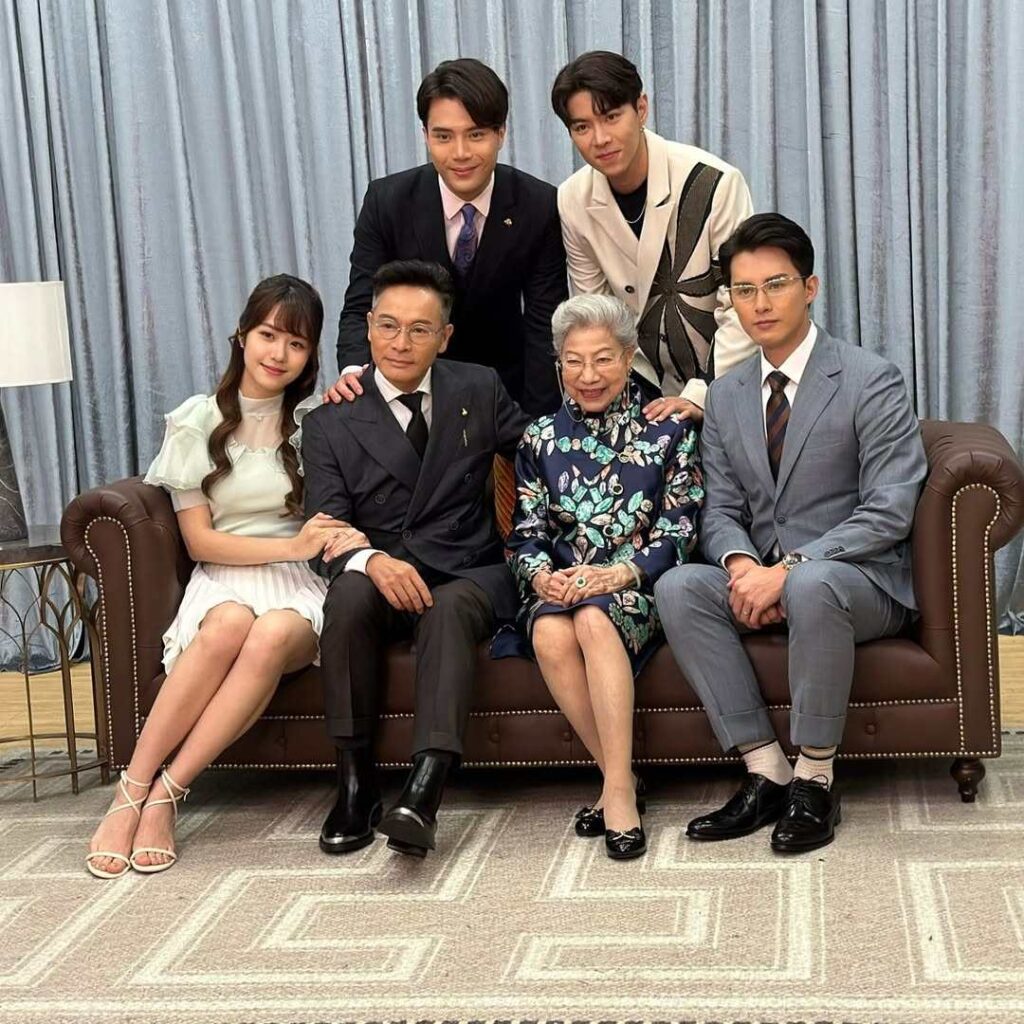 Roger Kwok reunites with Hilary Chong for the first time since romance rumour | theHive.Asia Roger Kwok reunites with Hilary Chong for the first time since romance rumour, roger kwok, celeb asia, hilary chong, theHive.Asia, SnapInsta.to 468549981 17928351695986156 625412573096092525 n