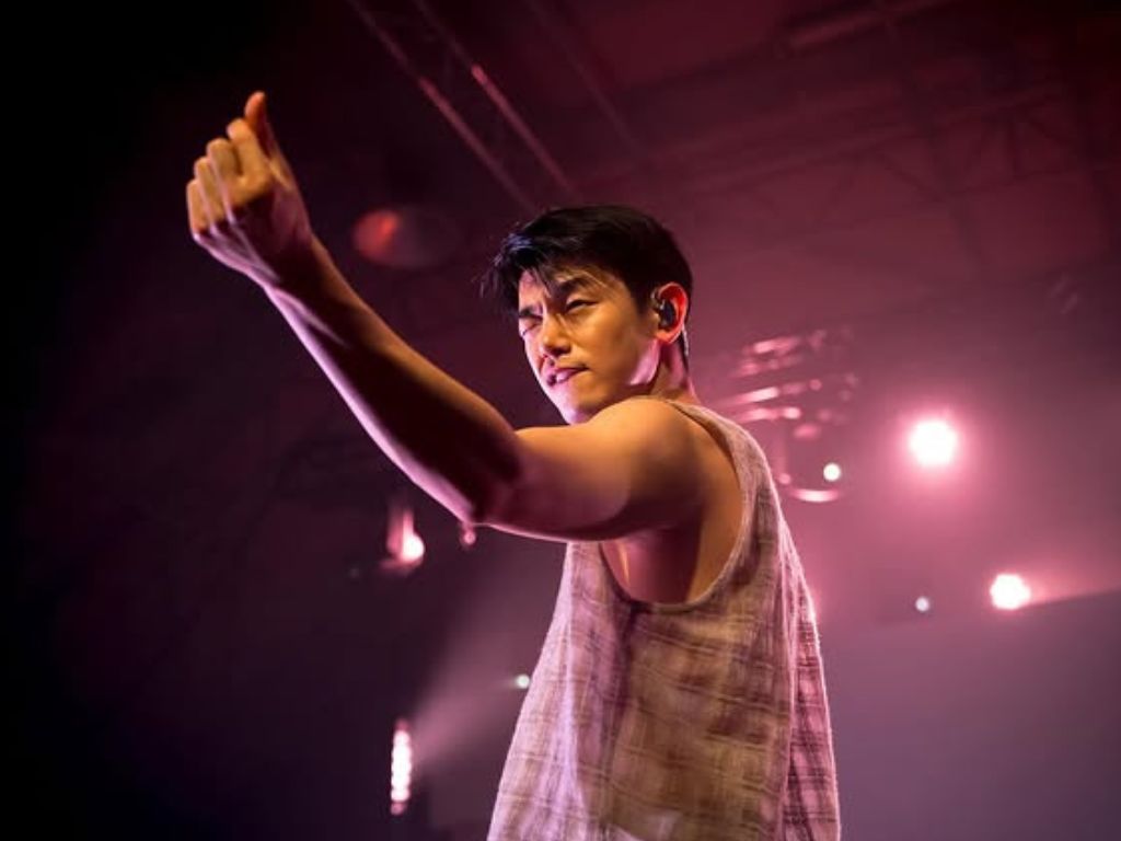 Eric Nam in talks for Colleen McGuinness’ “Loser”