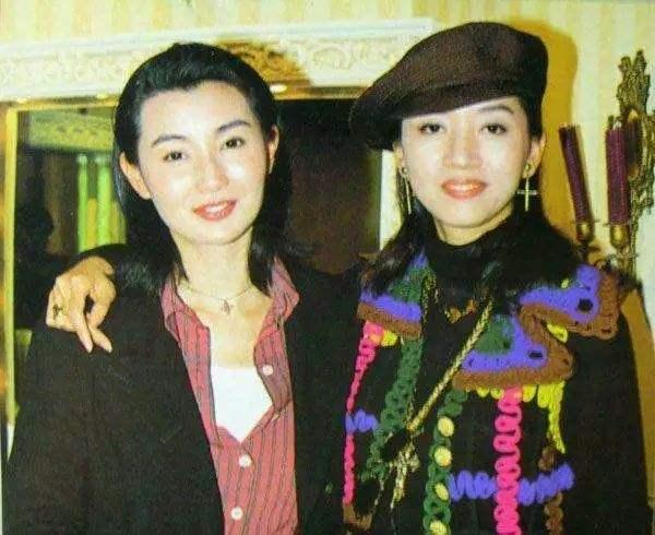 Maggie Cheung commemorates Anita Mui in new video | theHive.Asia Maggie Cheung commemorates Anita Mui in new video, celeb asia, anita mui, maggie cheung, michelle yeoh, theHive.Asia