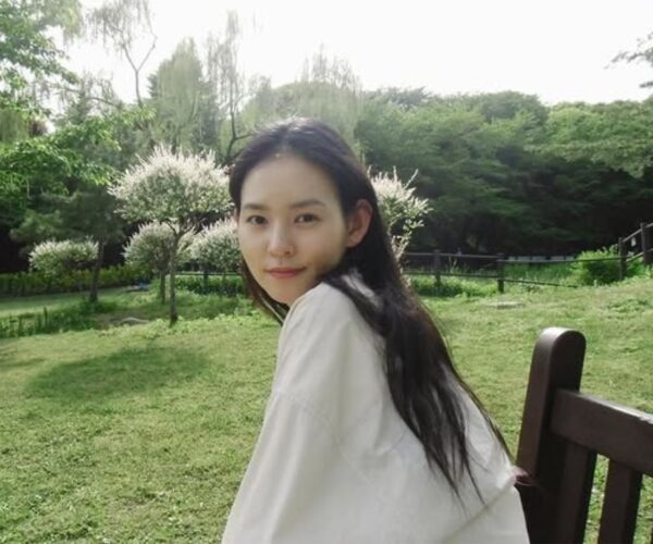Kim Yoon-hye to tie the knot this month