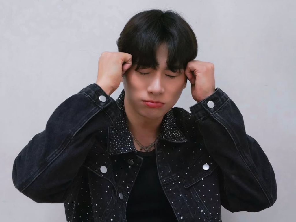 Lee Yi-kyung’s accuser now claims lewd messages are fabricated