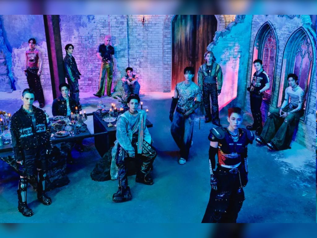 SEVENTEEN releases vinyl edition of “HAPPY BURSTDAY”