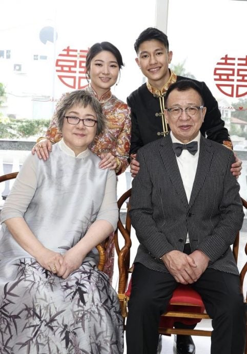 Benz Hui's memorial service is to be held on 17 November | theHive.Asia Benz Hui's memorial service is to be held on 17 November, celeb asia, benz hui, theHive.Asia, e8aeb8e7bb8de99b84e88da3e58d87e5b2b3e788b6 26e5b281e788b1e5a5b3e9a38ee58589e587bae5ab81