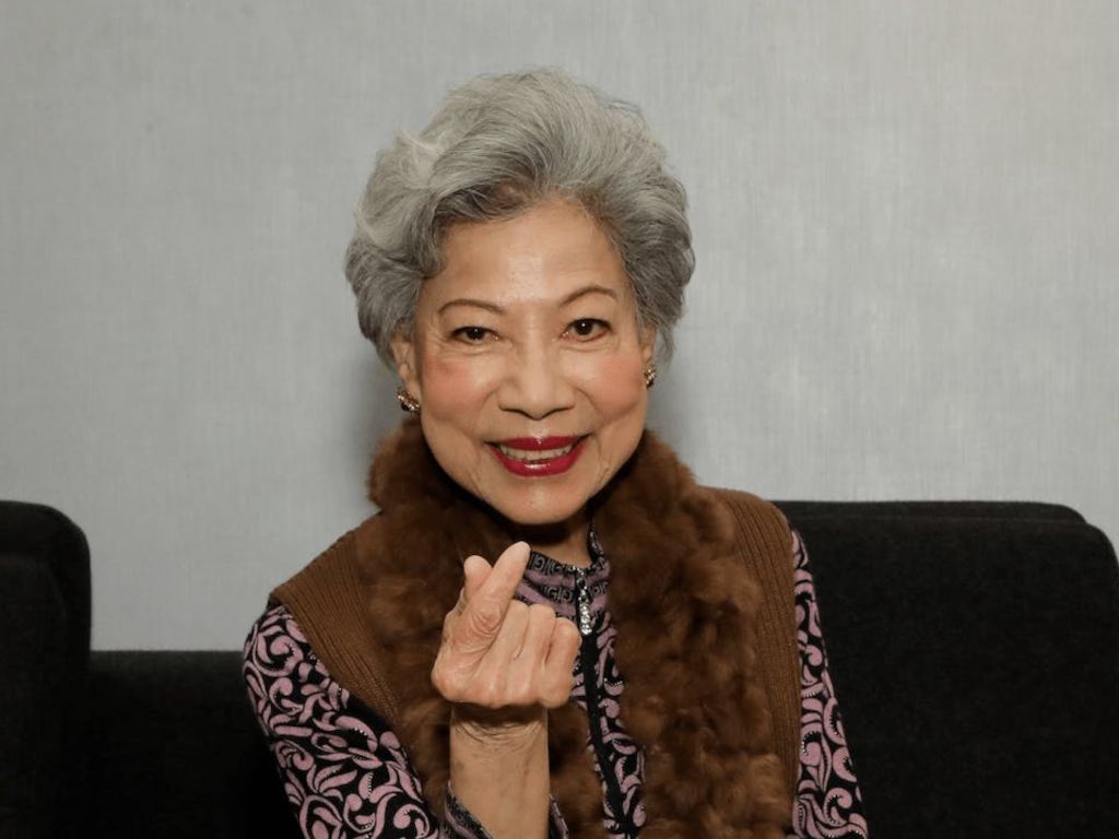 Helena Law Lan admits to no longer signed with TVB