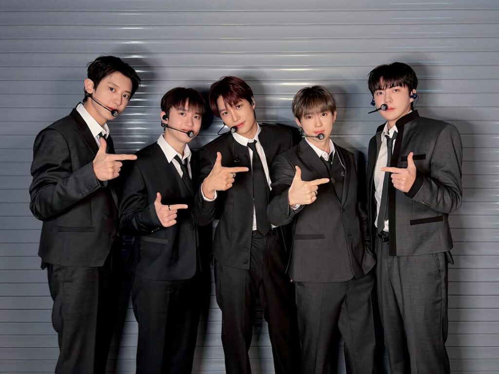 Lay Zhang slammed for missing EXO fan meeting | theHive.Asia Lay Zhang slammed for missing EXO fan meeting, lay zhang, celeb asia, exo, theHive.Asia, SnapInsta.to 598985177 18414932998190181 3594595604197131979 n