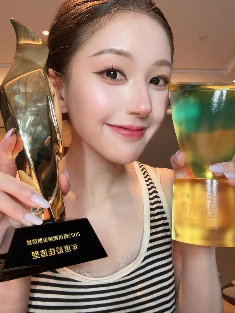 Zhao Lusi doesn’t care about trivial issues like wardrobe mixmatch, celeb asia, zhao lusi, theHive.Asia