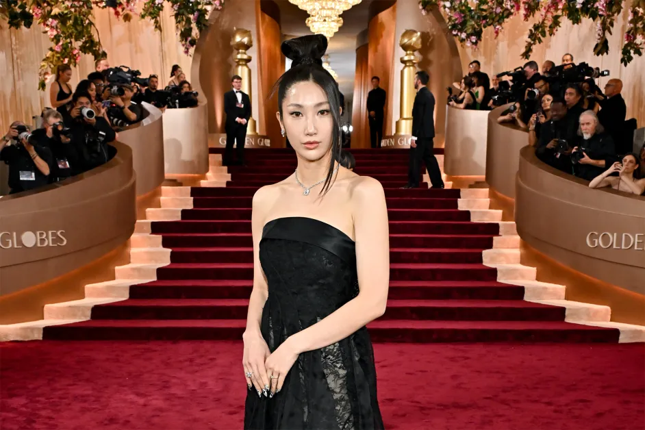 EJAE reminisces about struggles as “Golden” wins Golden Globes | theHive.Asia EJAE reminisces about struggles as “Golden” wins Golden Globes, celeb asia, ejae, golden globe awards, HUNTR/X, kpop demon hunter, theHive.Asia, image 6