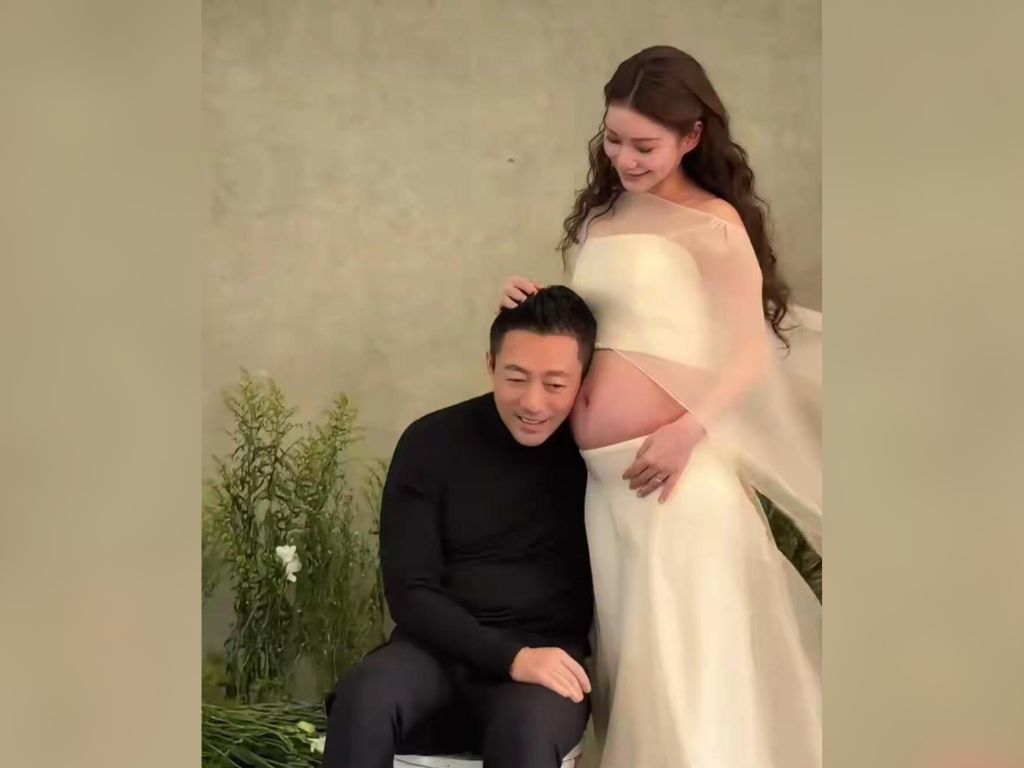 Mandy Ma shows off baby bump in maternity shoot