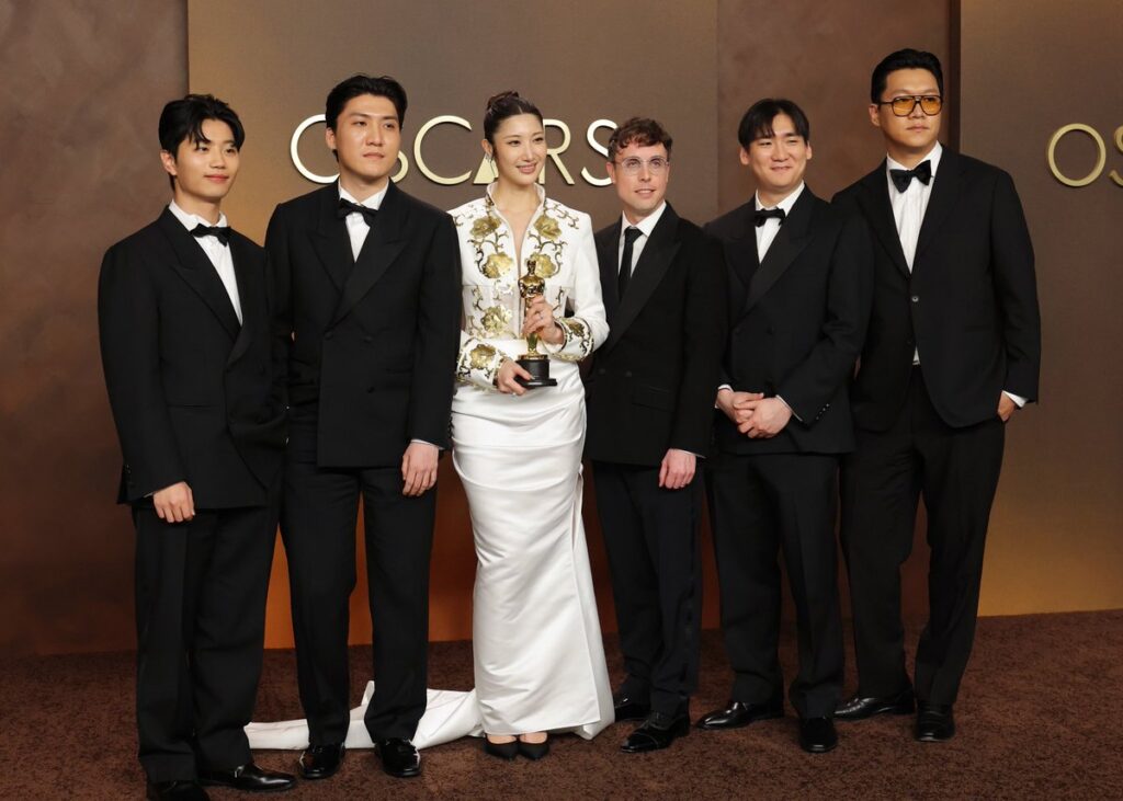 EJAE wins Oscar’s Best Original Song for “Golden”, ejae, academy awards, celeb asia, oscar, theHive.Asia, HDf LNgWMAALbyo
