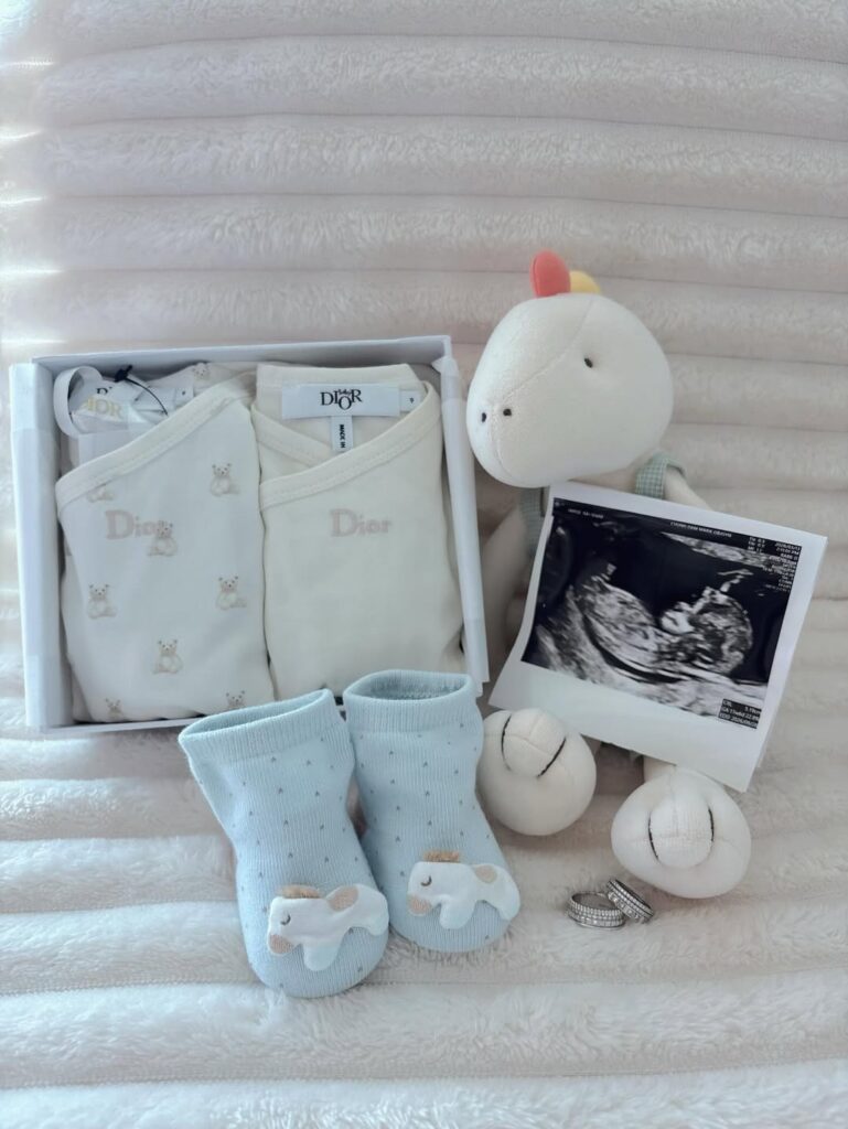 Kim Na-hyun announces premarital pregnancy | theHive.Asia Kim Na-hyun announces premarital pregnancy, celeb asia, Kim Na-hyun, SONAMOO, theHive.Asia, SnapInsta.to 652005228 18172581106392341 8607630024077720456 n