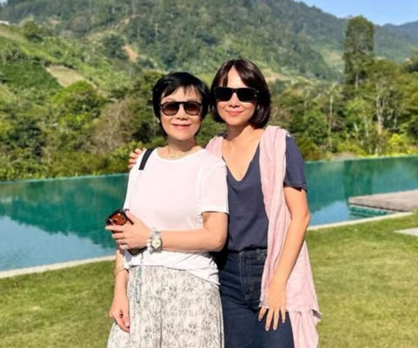 Angelica Lee shares joyful time with mentor, Sylvia Chang