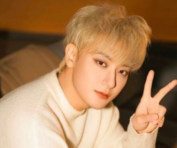 Huang Zitao reveals past struggle with alopecia areata